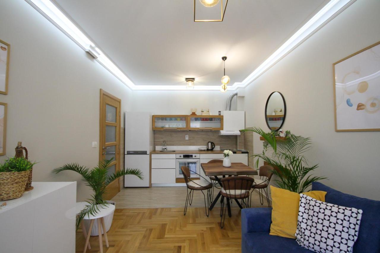 Laki Apartment Tivat Luaran gambar
