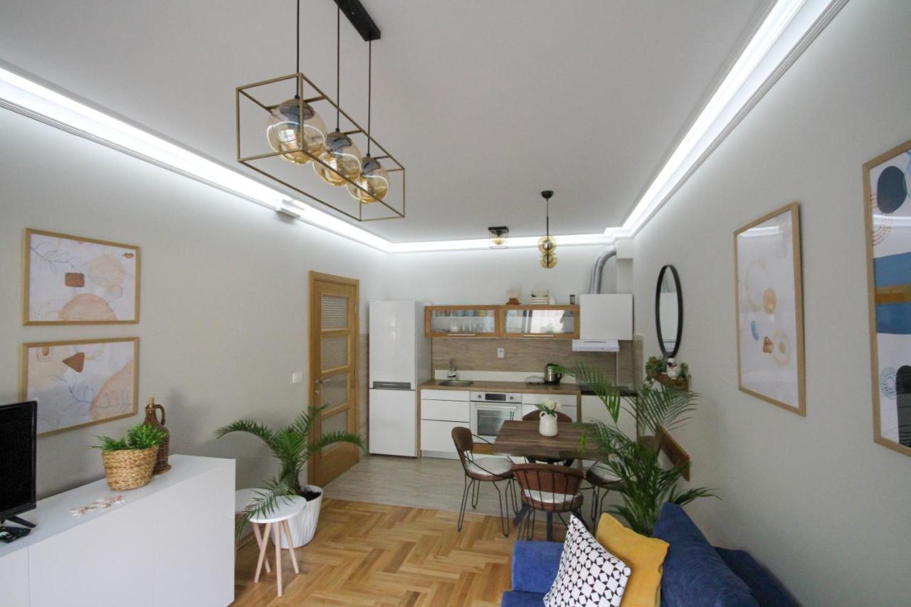 Laki Apartment Tivat Luaran gambar