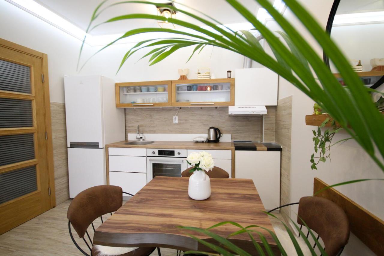 Laki Apartment Tivat Luaran gambar