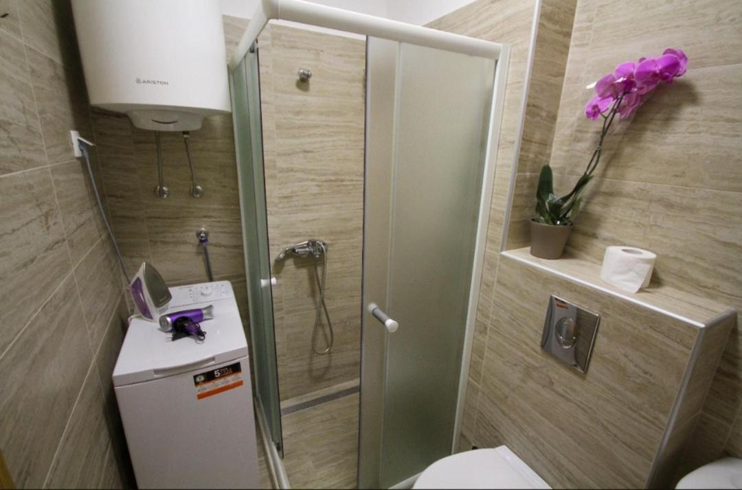 Laki Apartment Tivat Luaran gambar